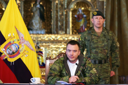 El presidente Daniel Noboa anunció el cobro de una tasa de seguridad a Colombia.