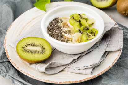 Recuerde ingerir snacks sencillos altos en fibras