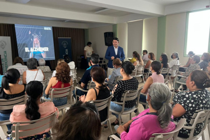 Ante el crecimiento de las demencias en el país, la Junta de Beneficencia fortalece la educación comunitaria y la detección temprana.