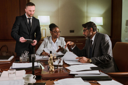 Desde la academia, la UNEMI propone una lectura responsable del nepotismo para fortalecer la transparencia institucional y evitar acusaciones sin sustento jurídico.