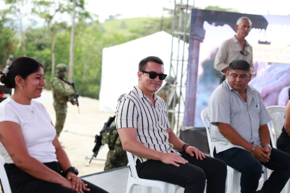 La calificación de la gestión de Daniel Noboa baja, mientras Ecuador está a la expectativa de los efectos de las medidas arancelarias contra Colombia.