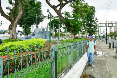 El buque Abdón Calderón, que se usó en el combate naval de Jambelí (1941), permanece cerrado al público en Eloy Alfaro y Azuay.