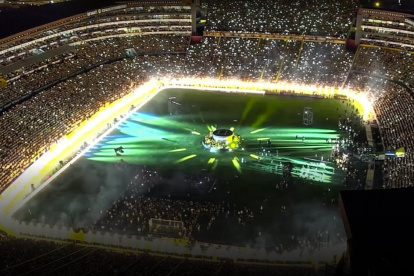 Barcelona SC prepara la Noche Amarilla 2026 con música, refuerzos y estadio lleno.