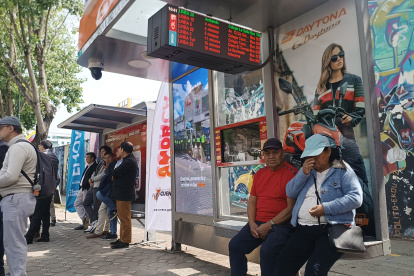 Este año se instalarán 20 nuevas paradas con sistema inteligente y cámaras de seguridad en diferentes puntos de Cuenca.