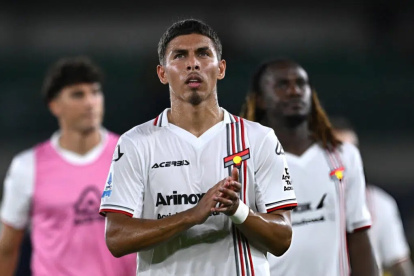 Jeremy Sarmiento tuvo poco protagonismo con Cremonese de Italia.