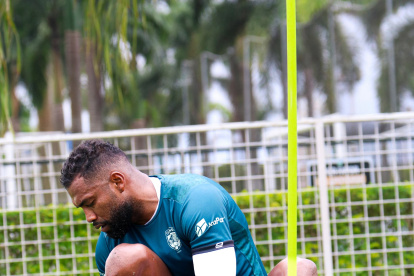 Gabriel Achilier, a meses de los 41 años, espera cerrar su futuro en la Serie A de Ecuador.