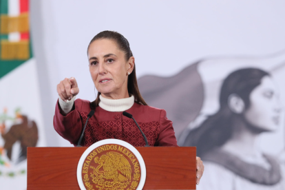 La presidenta de México responde a la invitación de Donald Trump para integrar una Junta de Paz regional, durante conferencia en Palacio Nacional.