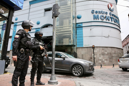 El operativo se ejecutó en los exteriores del Centro Comercial Montúfar.