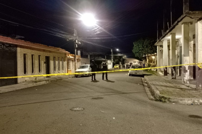 Tres cuidadores de carros y un taxista fueron atacados a tiros en la ciudadela Abel Gilbert, en Durán.