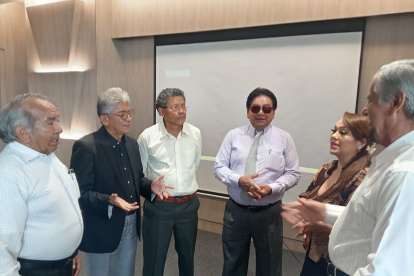 Prestadores del IESS y asegurados alertan que nuevas derivaciones obligan a pacientes a rehacer trámites y esperar meses por atención.