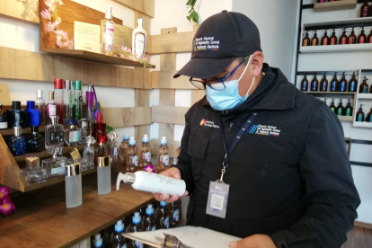 Imagen referencial. La industria cosmética mueve cerca de $ 900 millones entre ambos países.