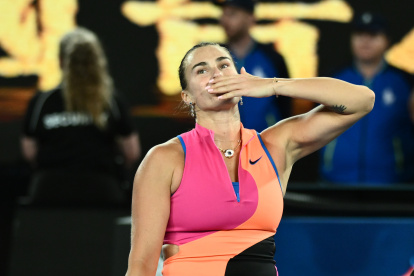 Sabalenka (#1 WTA) venció a Svitolina por parciales de 6-2 y 6-3.