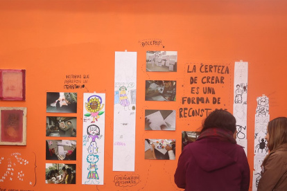 El proyecto articula experiencias realizadas con la Fundación para la Conservación de los Andes Tropicales (FCAT), el centro de acogida Casa Arupo y el colectivo peruano Amapolay.