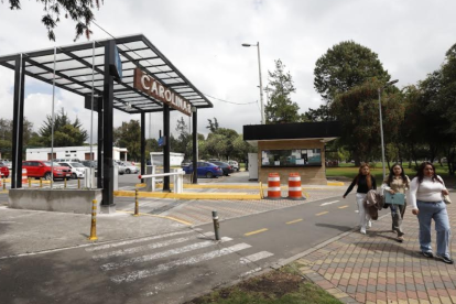 En el parque La Carolina hay 796 estacionamientos. Si se registra un robo, llaman al ECU-911 y se llena un formulario de incidentes.