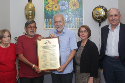 Nicerata Vaca, Eduardo Jara, Gilberto Orozco, Norma Orellana y Jorge Gallardo.