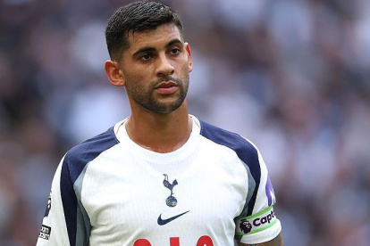 Cristian Romero, defensor argentino del Tottenham.