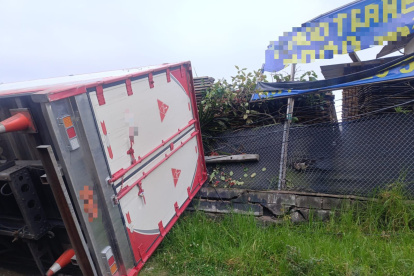 El siniestro de tránsito ocurrió a la altura del sector de Santa Rosa de Cumbayá.