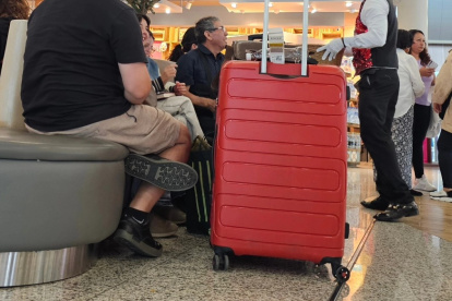 Cada pasajero debe verificar en la aerolínea el equipaje permitido según el boleto que adquirió.