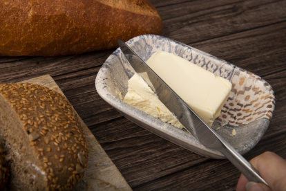 Estudios demuestran que reemplazar grasas saturadas por insaturadas reduce el riesgo de enfermedades cardíacas y mortalidad