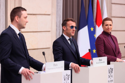 Visita de los primeros ministros de Dinamarca y Groenlandia a Francia. Francia y Canadá inauguraron consulados en Nuuk como muestra de apoyo a Dinamarca.