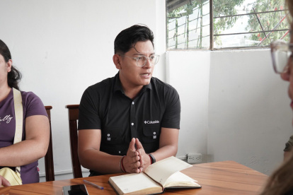 Andrei Iza Romero, presidente de la Conagopare, advirtió que la reforma pone en riesgo la autonomía y la descentralización parroquial.