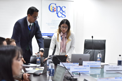 La Comisión Ciudadana de Selección del concurso para fiscal general es presidida por Cynthia Jacho.