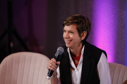 Ana María Raad, fundadora de la Fundación Reimagina, impulsa una transformación educativa centrada en los docentes y el aprendizaje significativo de los estudiantes más vulnerables de América Latina.