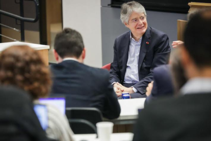 El expresidente Guillermo Lasso está en Brasil, fue parte de una programa de entrevistas y también de reuniones académicas.