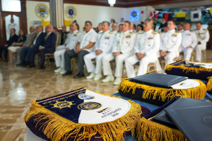 La Armada del Ecuador abrió su proceso de selección 2026 para jóvenes bachilleres.