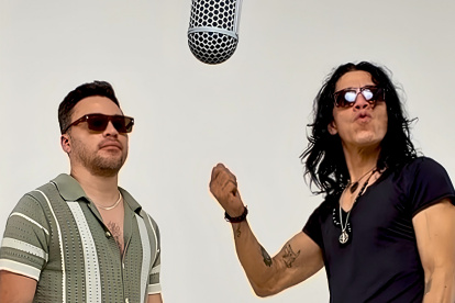 Guiiie Chumpitaz (voces y guitarra) y Antonio ‘Bulla’ Leiva (voces) lideran FatKingBulla, agrupación formada en Miami por músicos peruanos.