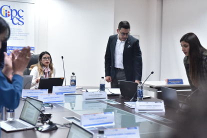 Cynthia Jacho, presidenta de la Comisión Ciudadana, defendió las acciones del secretario David Soria.