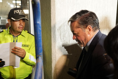 Ramiro García, abogado de Aquiles Álvarez, llegó al Complejo Judicial Norte.