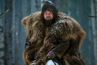 Estrenada en 2015, el filme hizo acreedor a Leonardo DiCaprio de un Óscar por Mejor Actor.