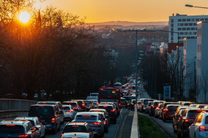 El tráfico se intensifica en el feriado de Carnaval; elegir horarios adecuados ayuda a evitar lluvias y congestión en carretera.
