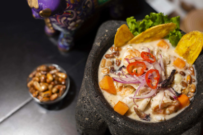 La propuesta de Pucará se define como cocina tradicional peruana elevada a la alta cocina, con una fusión consciente de ingredientes ecuatorianos.