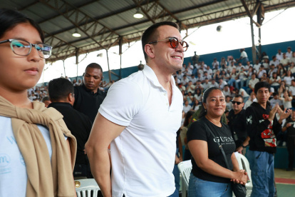 Daniel Noboa en Guayaquil en un evento de entrega de becas este 13 de febrero.