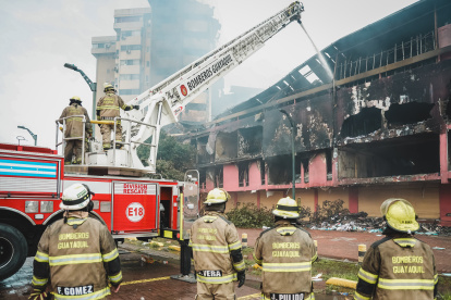Los trabajos se mantienen la tarde de este viernes 13 de febrero.