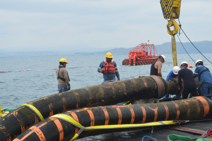 Foto referencial de trabajos realizados en el terminal marítimo de Esmeraldas.