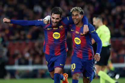 Lamine Yamal (d) será la principal carta en la ofensiva de FC Barcelona ante Girona.