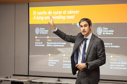 La Clínica Universidad de Navarra tiene un convenio con el Gobierno ecuatoriano para tratar pacientes con cáncer en España.