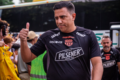 El técnico venezolano fue muy crítico con el árbitro del partido.