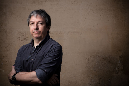 En el acta del jurado consta que David Toscana “ofrece una lectura simbólica, casi mítica, sobre la guerra, el poder y la resistencia”.