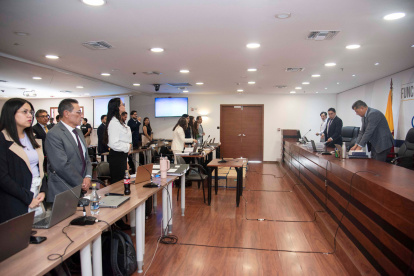 El segundo día de juzgamiento se reanudó tras la decisión del Tribunal sobre pedido de traslado.