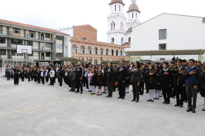 Imagen referencial. Varias institucione de Cuenca y Girón no tendrán clases de forma presencial.
