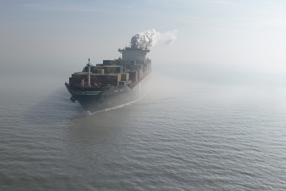 Pocas embarcaciones están cruzando el estrecho de Ormuz.