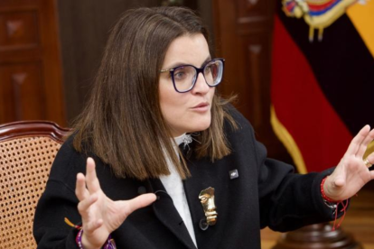 Pinto afirmó que el sistema nacional registra un 65% de insumos médicos disponibles.