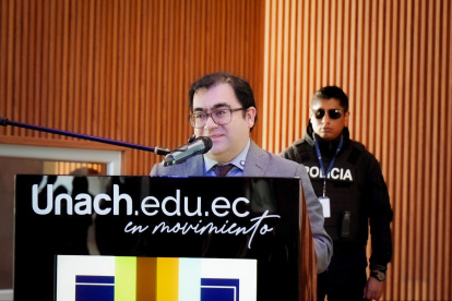 Jhoel Escudero Soliz, presidente de la Corte Constitucional, emitió una sentencia que reconoce a los adolescentes el derecho a rectificar su género en la cédula.