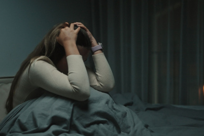 Especialistas en psicología analizan cómo las restricciones de movilidad y el toque de queda pueden generar ansiedad, estrés e incertidumbre en la población.