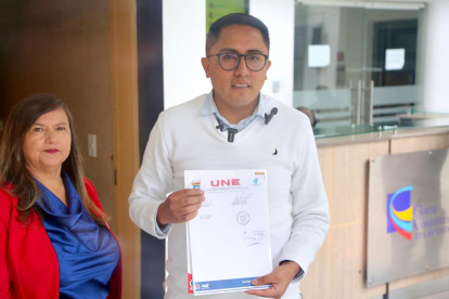 UNE presenta demanda de inconstitucionalidad con la ley de los GAD en la Corte Constitucional.