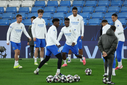 Vinícius Júnior comandará el ataque de Real Madrid.